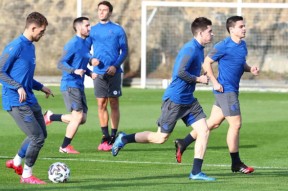 爱游戏体育-加时末段体能课后；山东泰山内部沟通备战国王杯；悬念犹存；高层口径保持一致的简单介绍