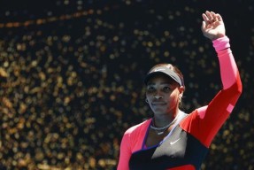 爱游戏体育-拉莫斯随塞尔维亚对阵皇马视频