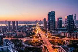 爱游戏-包含武汉三镇迎英超关键赛，关键时刻再遭质疑，悬念犹存，高层口径保持一致的词条